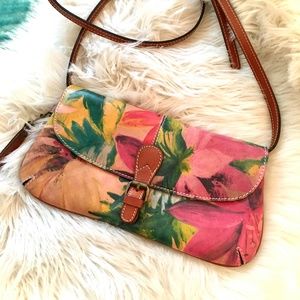 Patricia Nash Baku Crossbody Wristlet/ Spring Mult